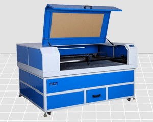 激光切割机操作防护 守护安全，刻不容缓