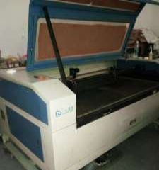 广州二手激光设备与自动化设备市场分析 平价转让大功率激光打标机、激光刀模机及工程机械激光切割机